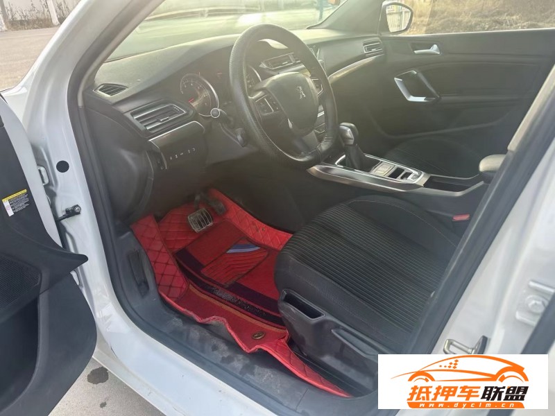  17年標致408轎車 