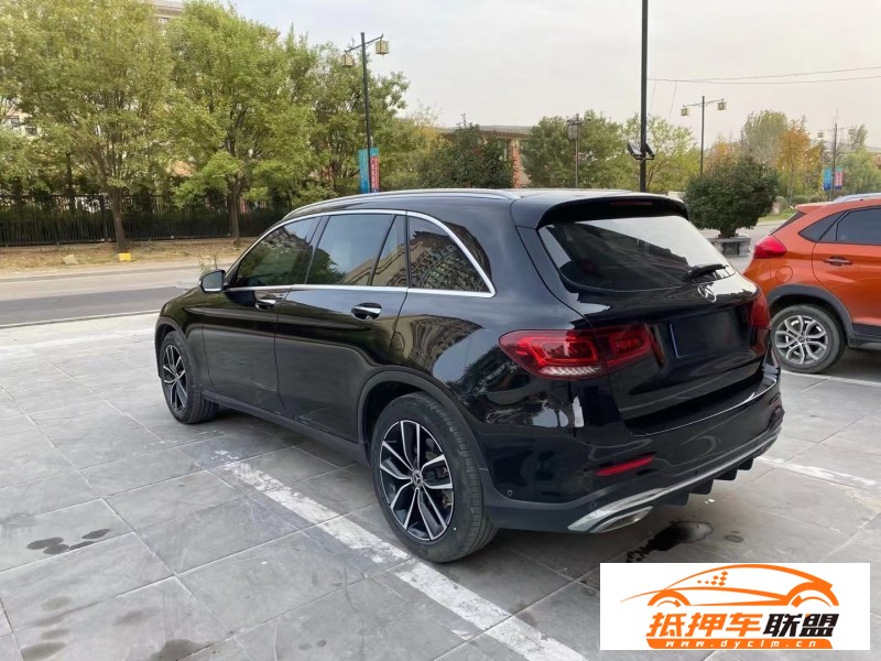  20年奔馳GLCSUV 