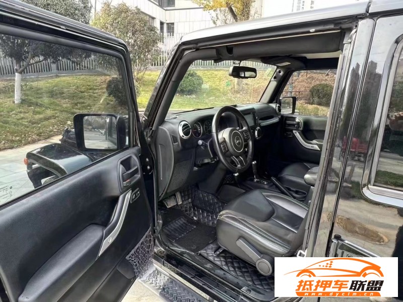  17年Jeep牧馬人SUV 
