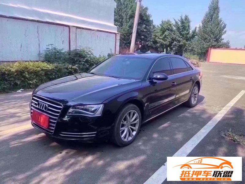  14年奧迪S8轎車 