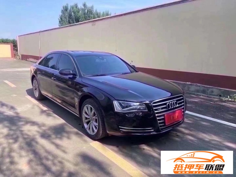  14年奧迪S8轎車 