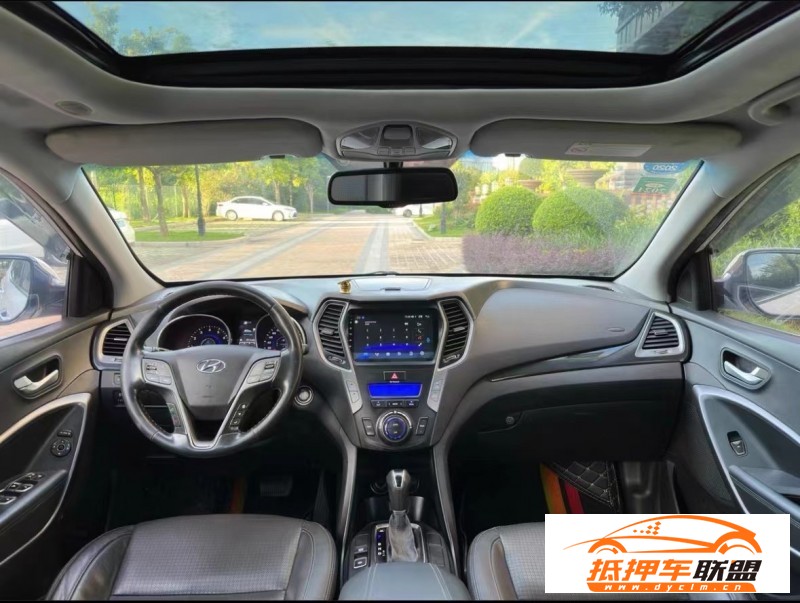  15年現(xiàn)代新勝達(dá)SUV 