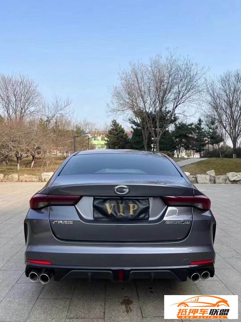  22年傳祺影豹轎車 