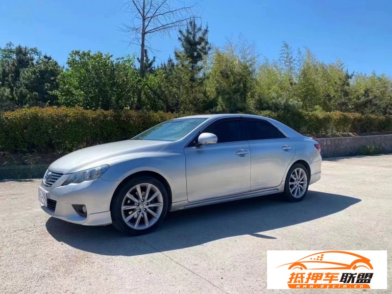  11年豐田銳志轎車 