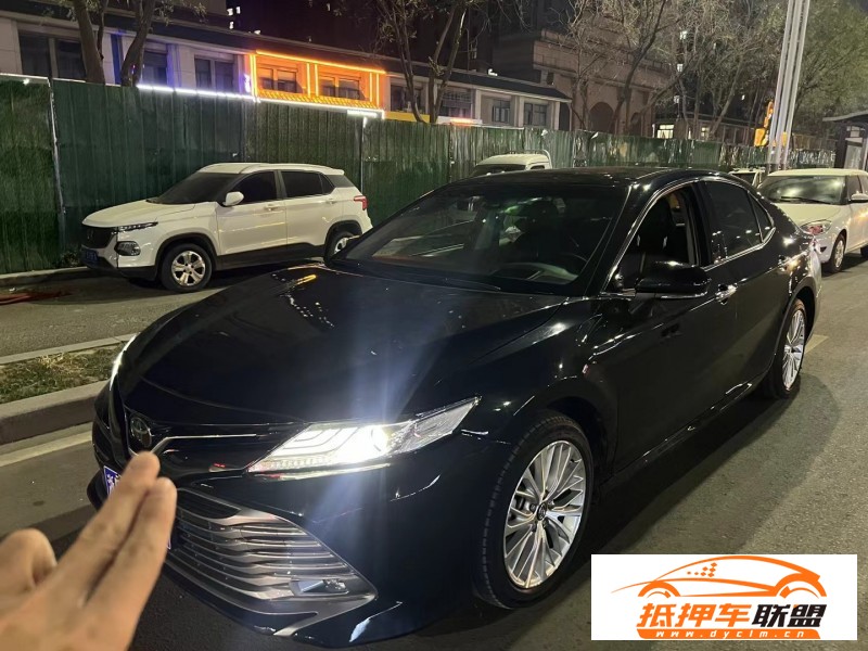  21年豐田凱美瑞轎車 