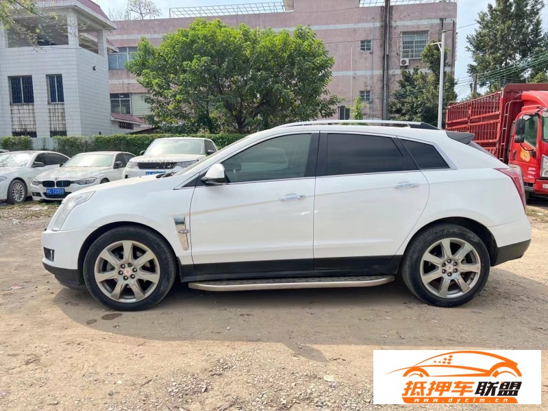  11年凱迪拉克SRX轎車 