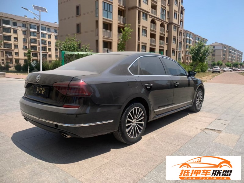  17年大眾帕薩特轎車 