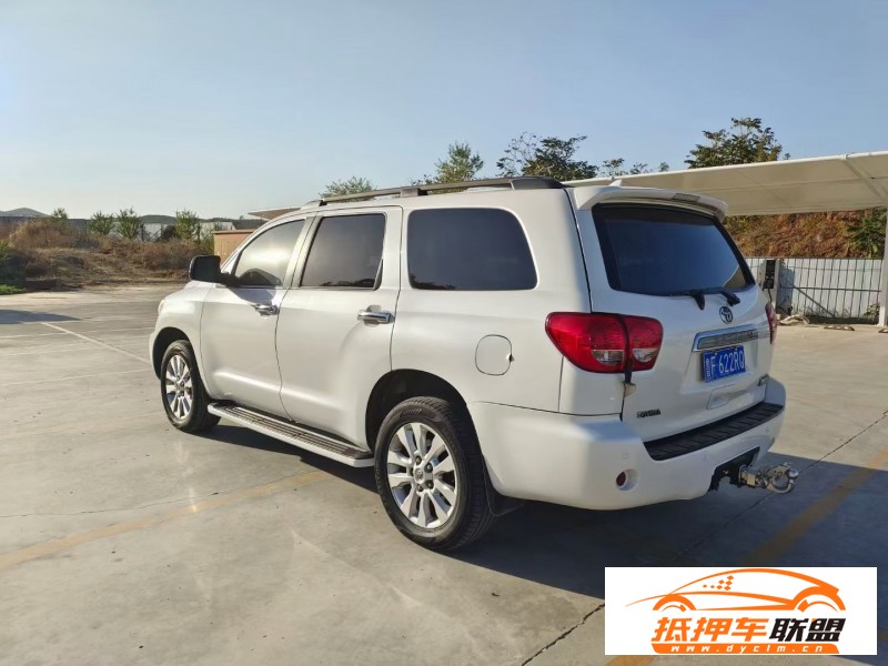  10年豐田紅杉SUV 