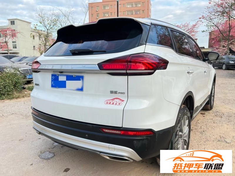  21年吉利博越轎車 