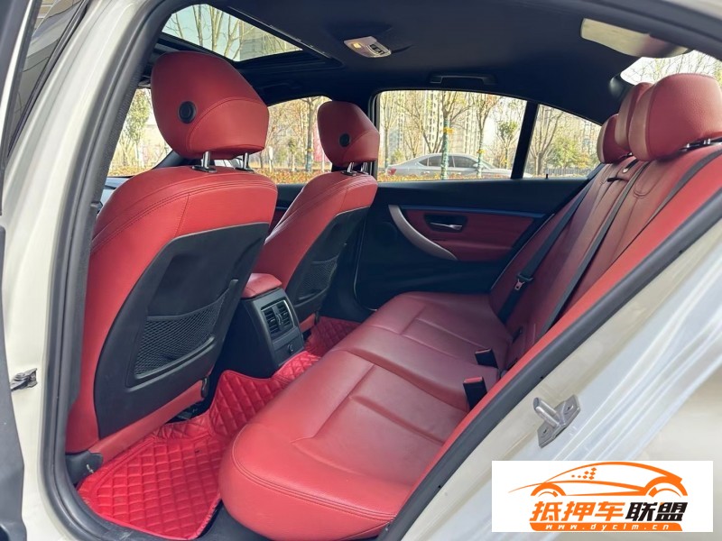 19年寶馬3系轎車 