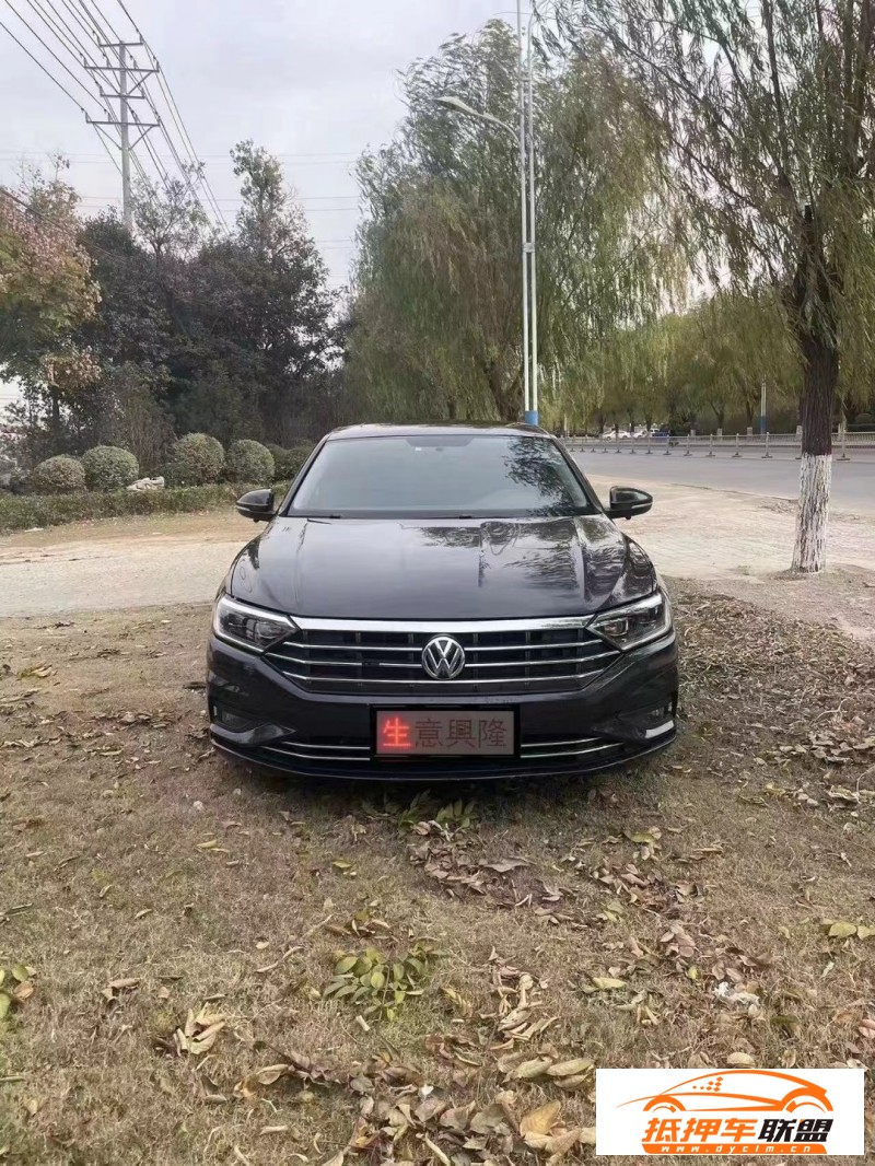  20年大眾速騰轎車 