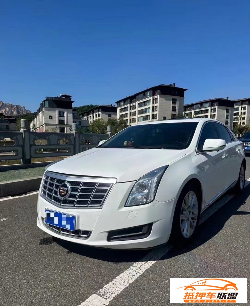  16年凱迪拉克XTS轎車 