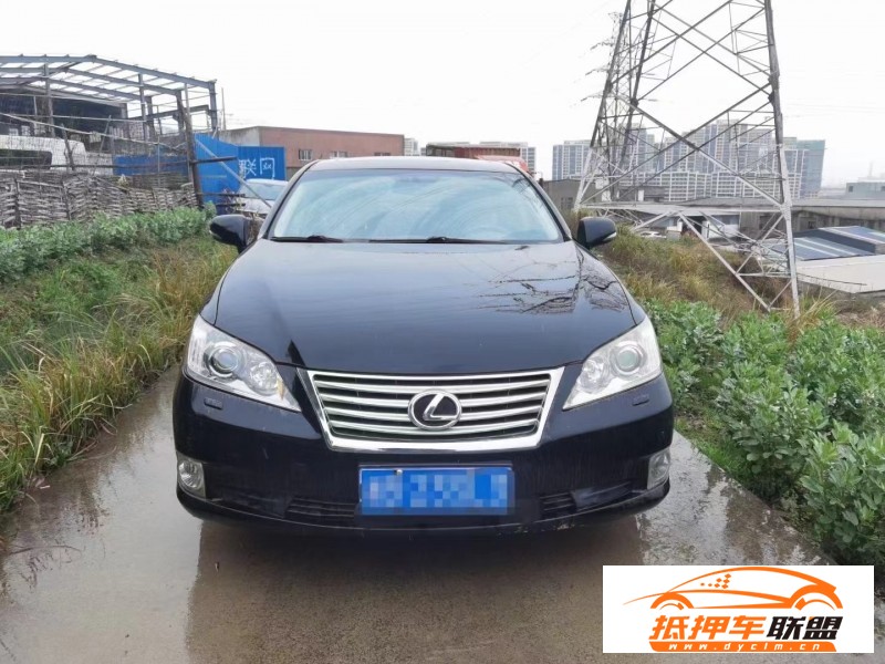  11年雷克薩斯ES轎車 