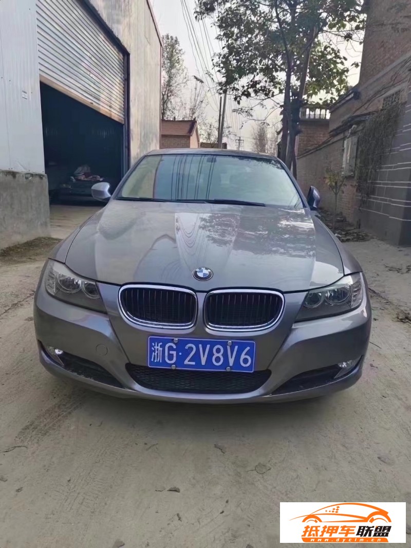  11年寶馬3系轎車 