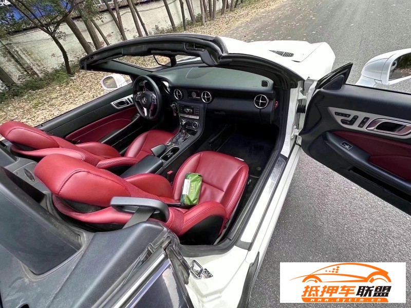 13年奔馳SLK轎車 