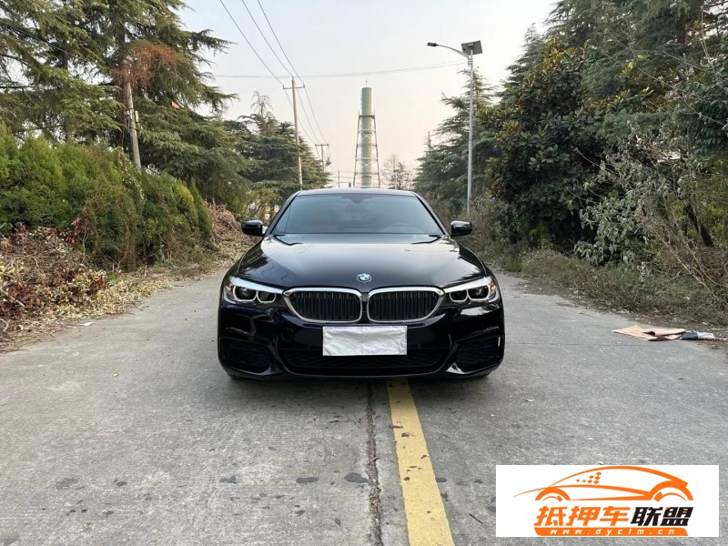  19年寶馬5系轎車 