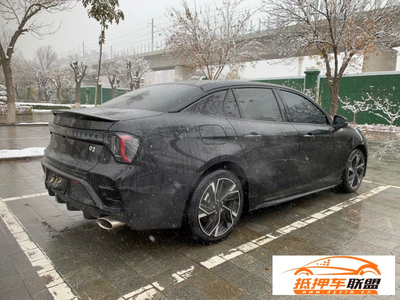  23年領(lǐng)克03轎車 