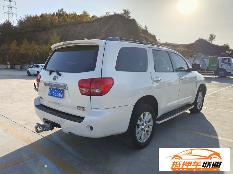  10年豐田紅杉SUV 