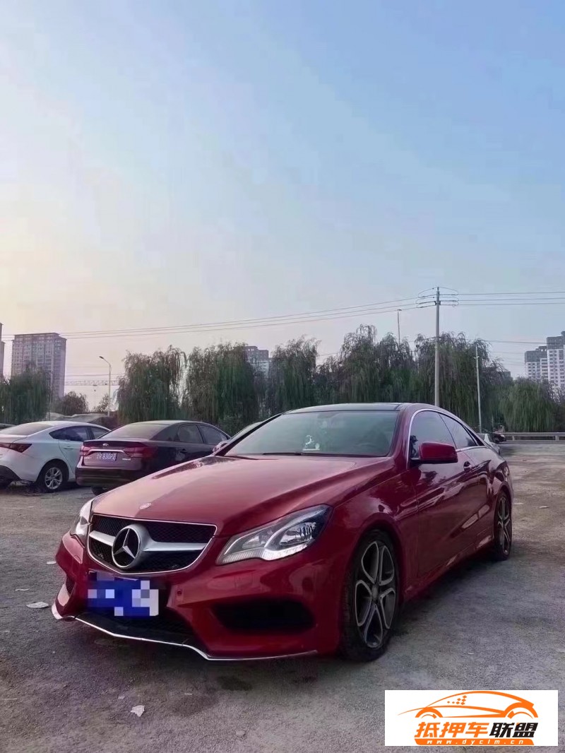  15年奔馳E轎車 