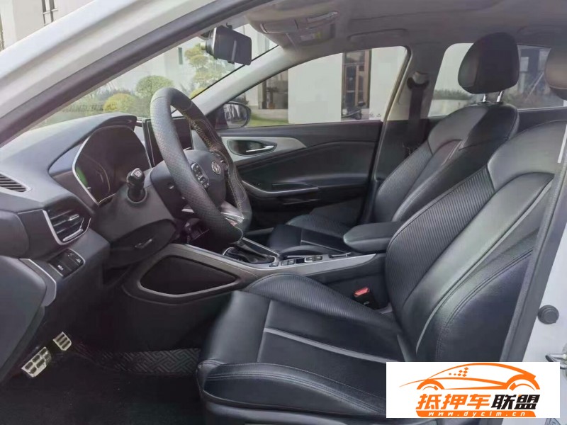  20年現(xiàn)代菲斯塔轎車 
