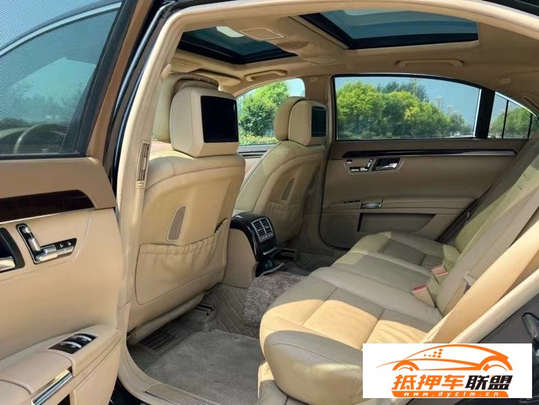  11年奔馳S轎車 