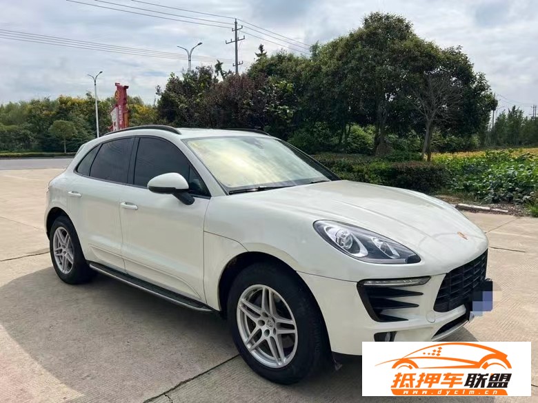  17年保時(shí)捷Macan邁凱轎車(chē) 