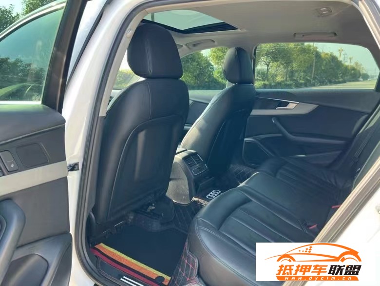  17年奧迪A4L轎車 