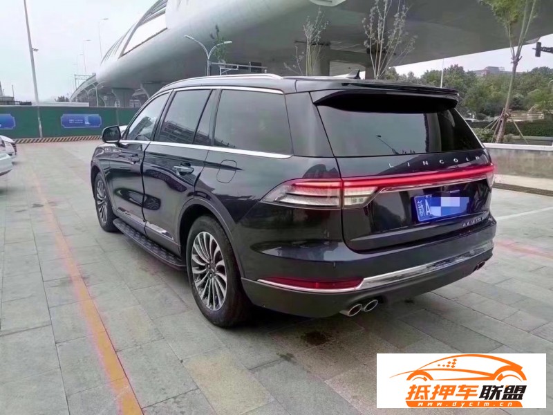  21年林肯飛行家轎車 