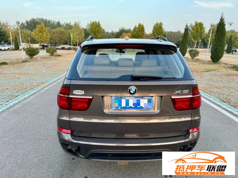  11年寶馬X5轎車 