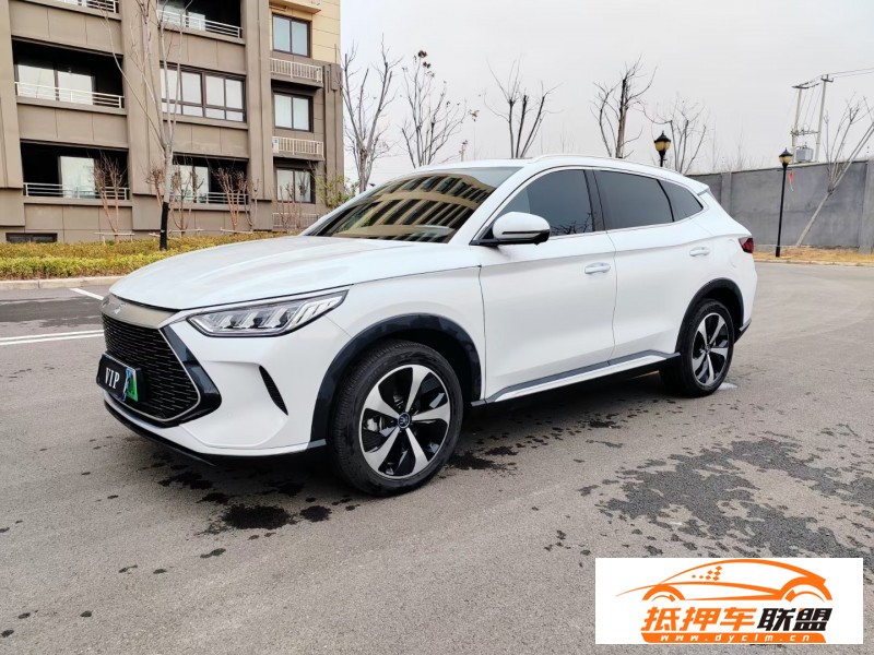  23年比亞迪宋轎車 