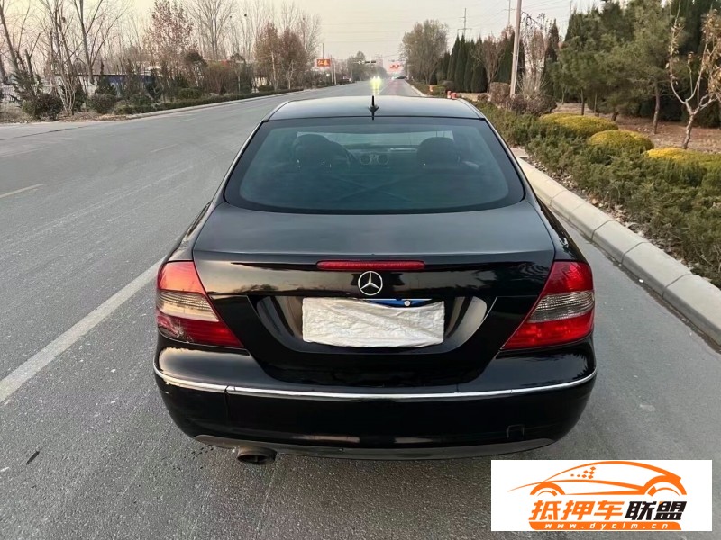  09年奔馳CLK級轎車 