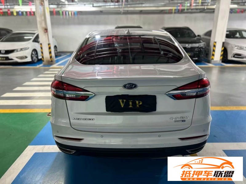  21年福特蒙迪歐轎車 