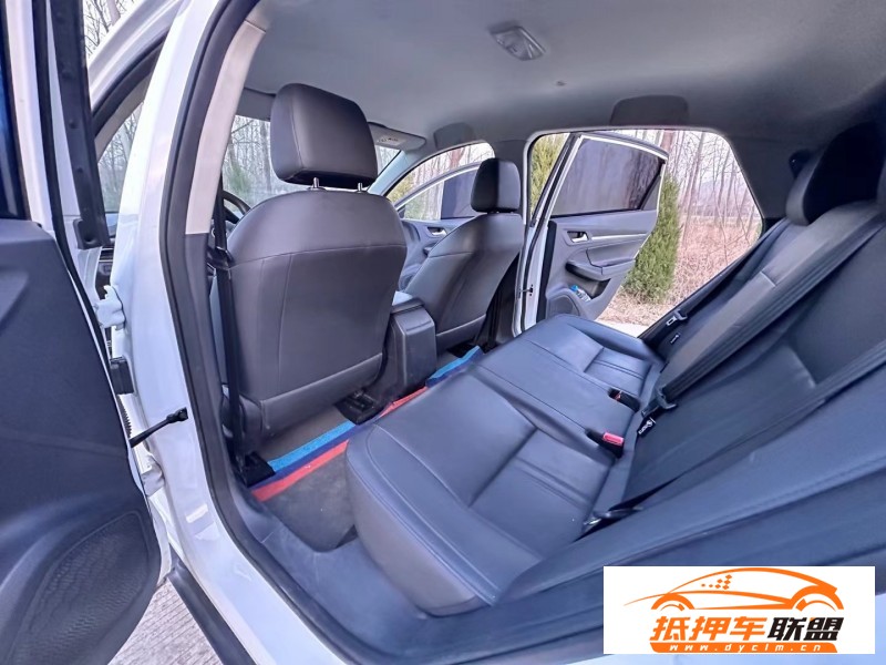  22年威馬汽車ex5轎車 