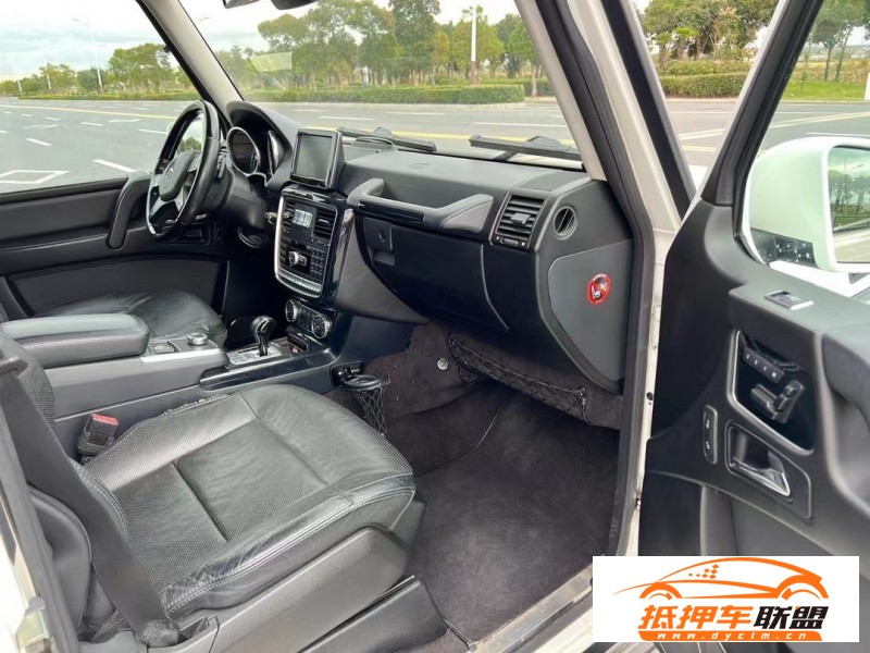  16年奔馳G轎車 