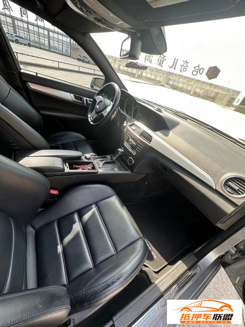  14年奔馳A級(jí)AMG轎車 