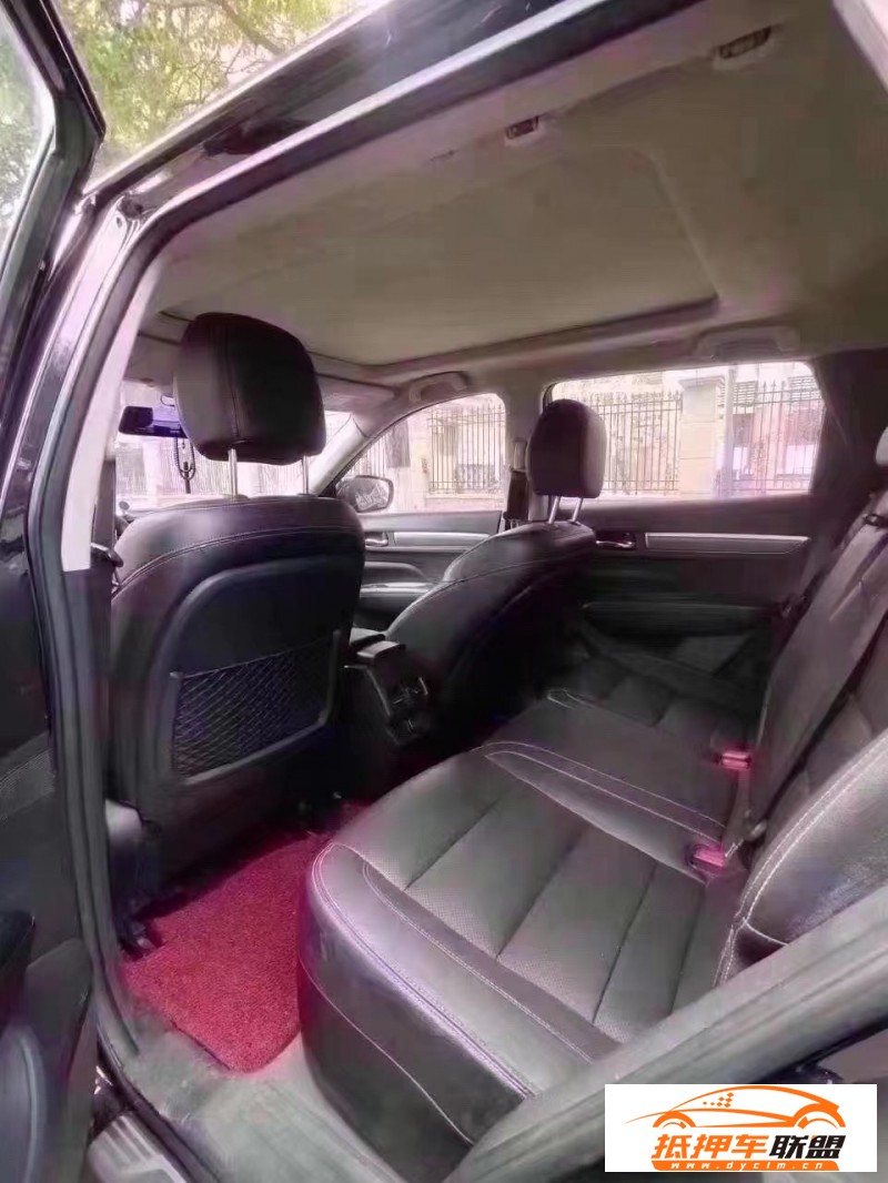  17年雷諾科雷傲轎車 